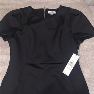 BLACK SCUBA SHORT SLEEVE SHEATH DRESS